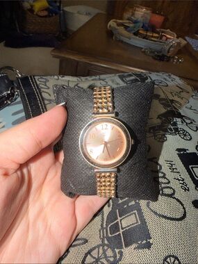 Women's Rose Gold Bracelet Smartwatch-Style Watch